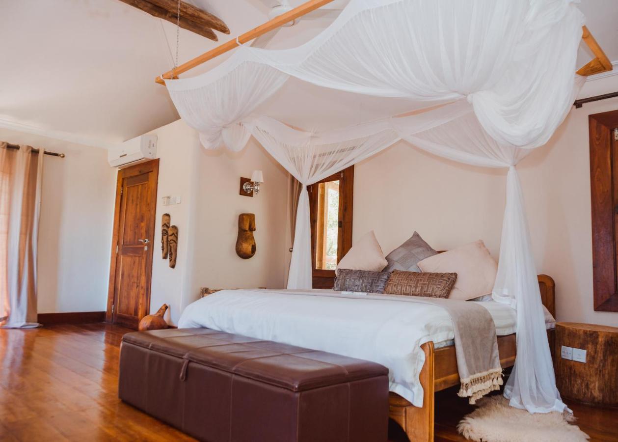 Escarpment Luxury Lodge Manyara Mto wa Mbu Exterior photo